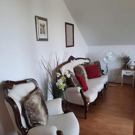 Apartman Mikulov Buitenkant foto